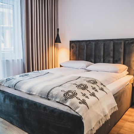 Apartamenty W Centrum Gorski Krysztal Zakopane Exteriör bild