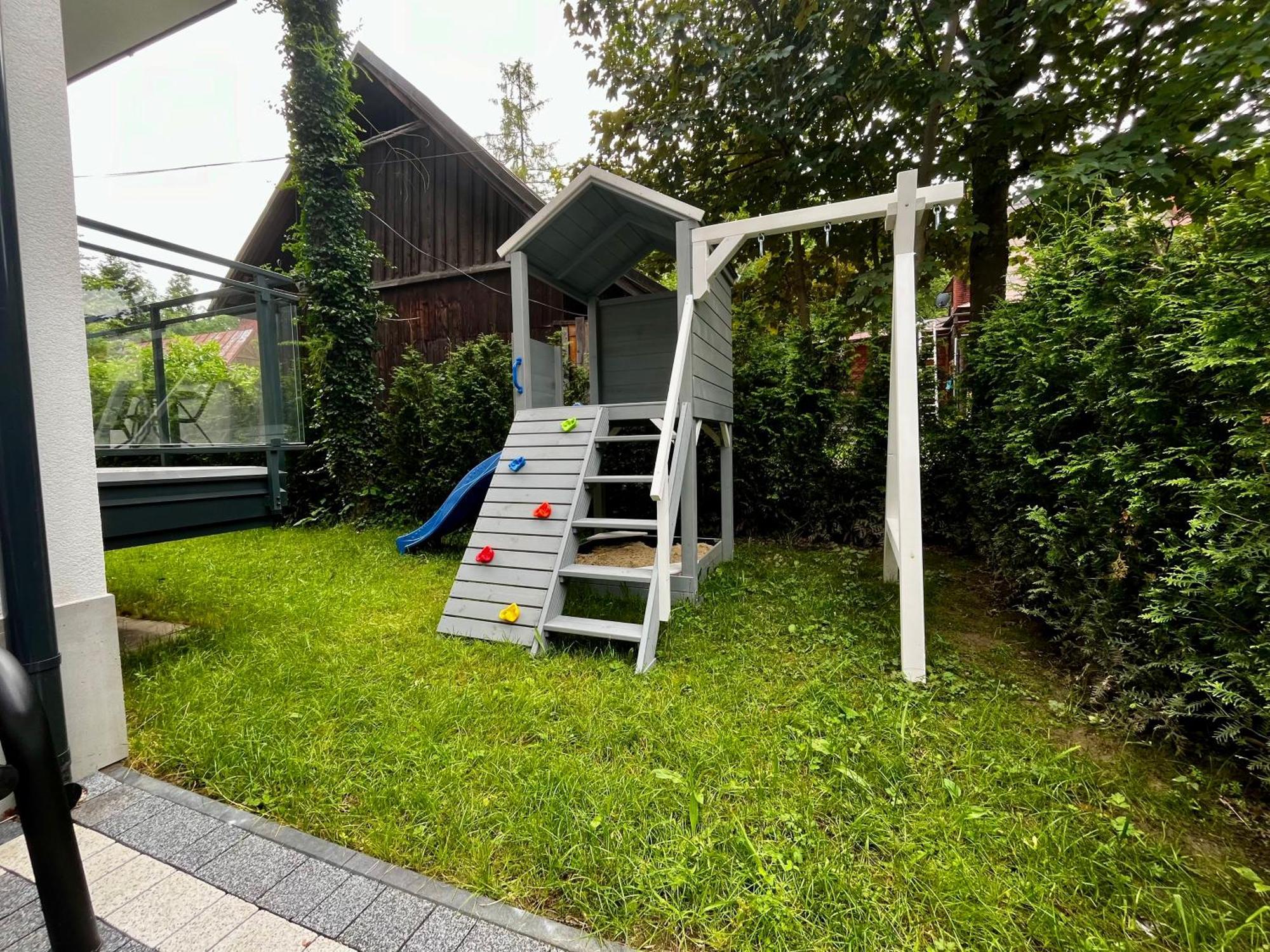 Apartamenty W Centrum Gorski Krysztal Zakopane Exteriör bild